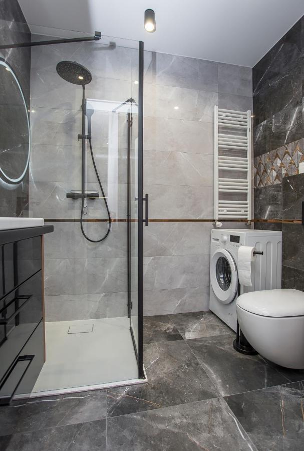 Urban Jungle Apartament Brooke Білосток Екстер'єр фото