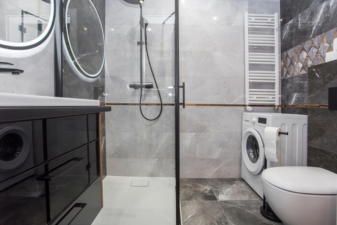 Urban Jungle Apartament Brooke Білосток Екстер'єр фото